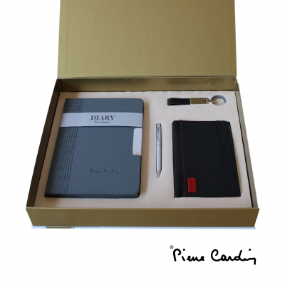 Pieree Cardin Gift Set